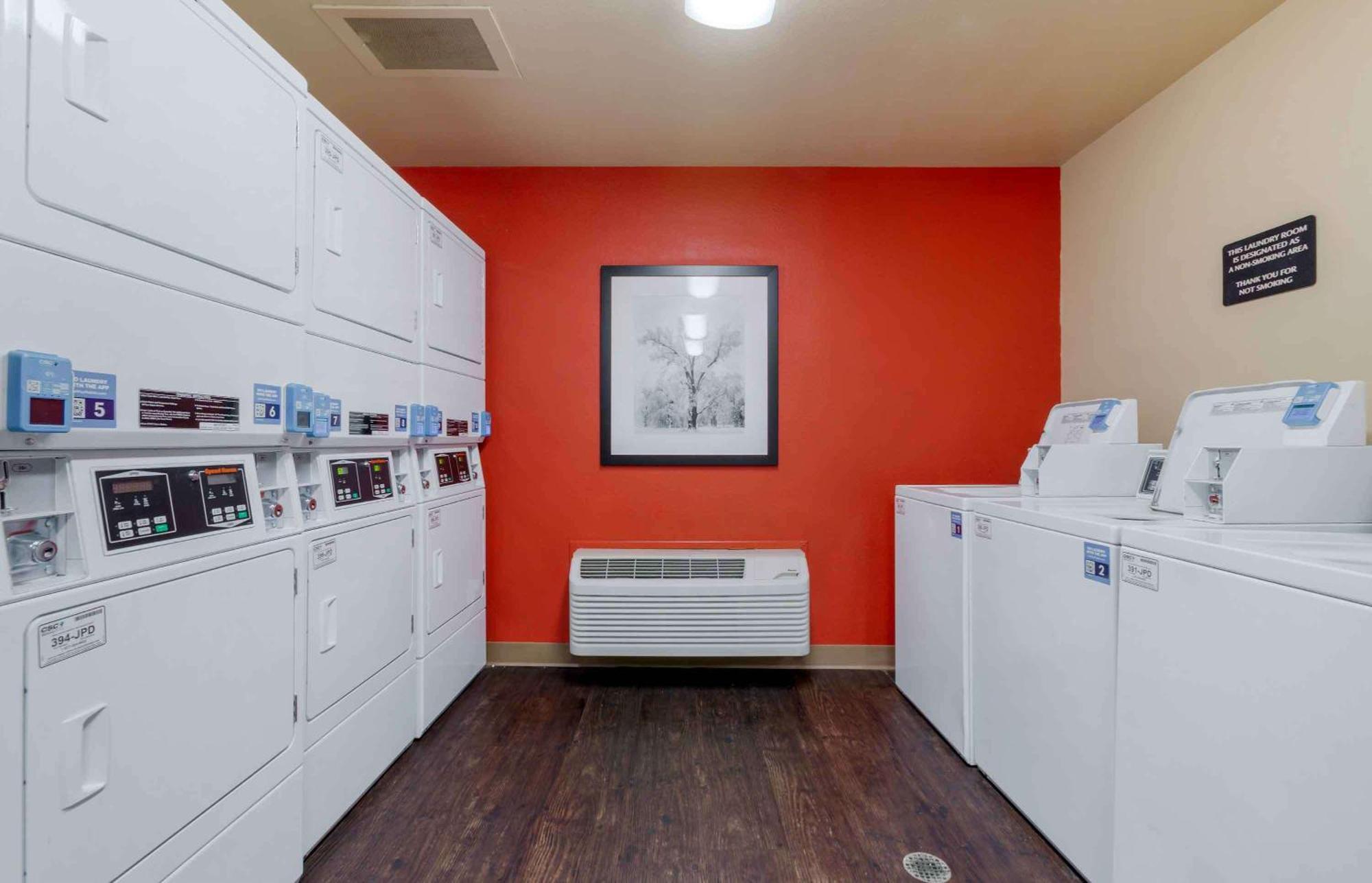 Extended Stay America Suites - Phoenix - Airport Eksteriør bilde